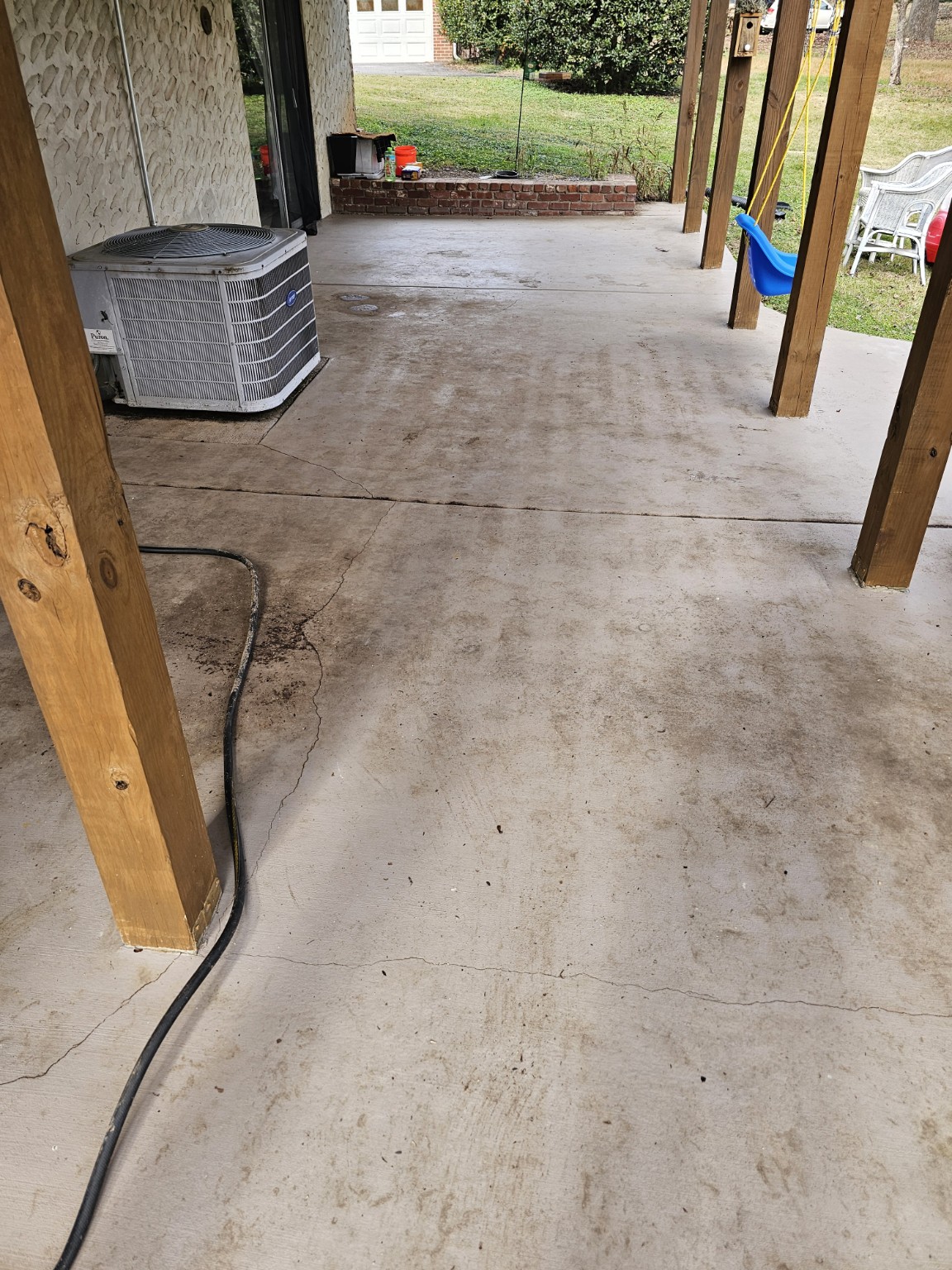 Patio before pressure washing